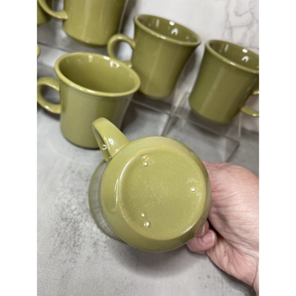 Vintage 7 Franciscan Earthenware Pebble Beach Tea Coffee Cup Avocado Green MCM - Picture 6 of 8